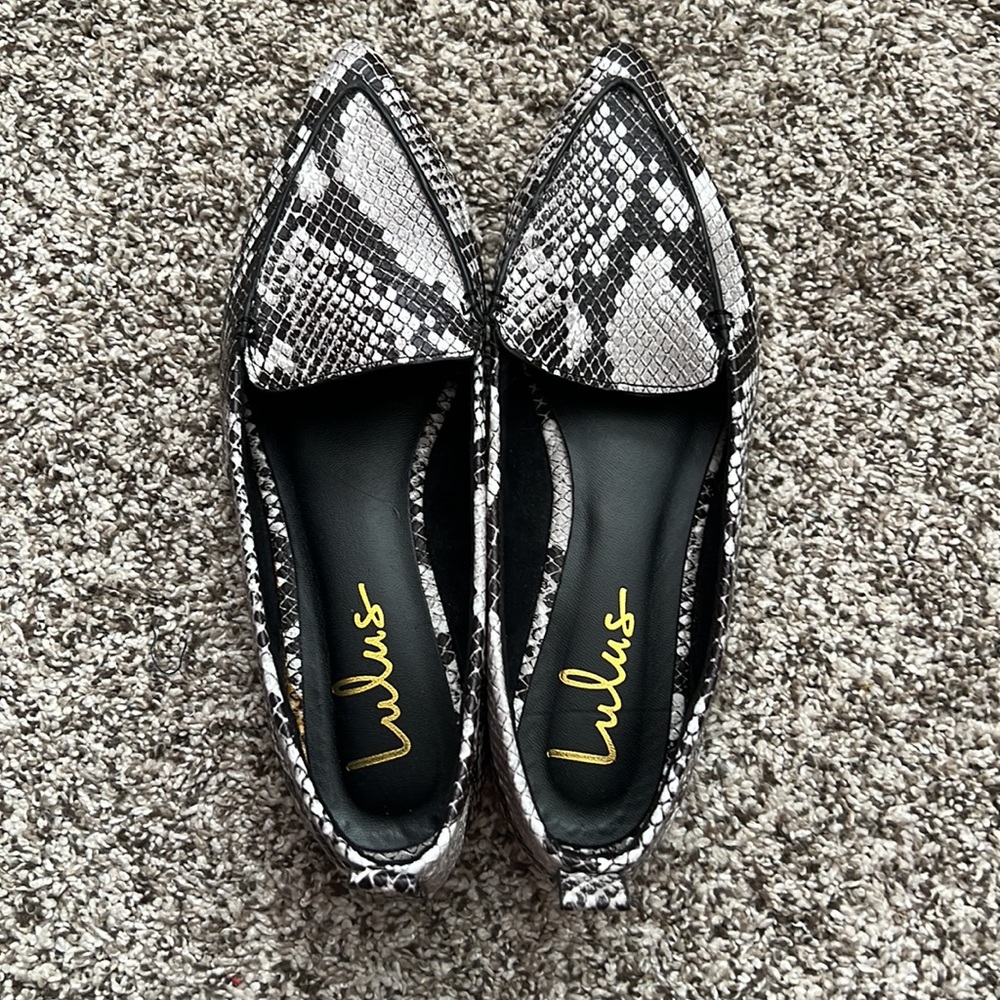 Lulus Emmy Snakeskin Print Pointed Toe Ballet Loafer Shoes - Picture 2 of 7